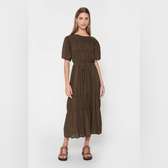 moochie Dresses & Skirts - MOOCHIE | the region dress in olive | size 8